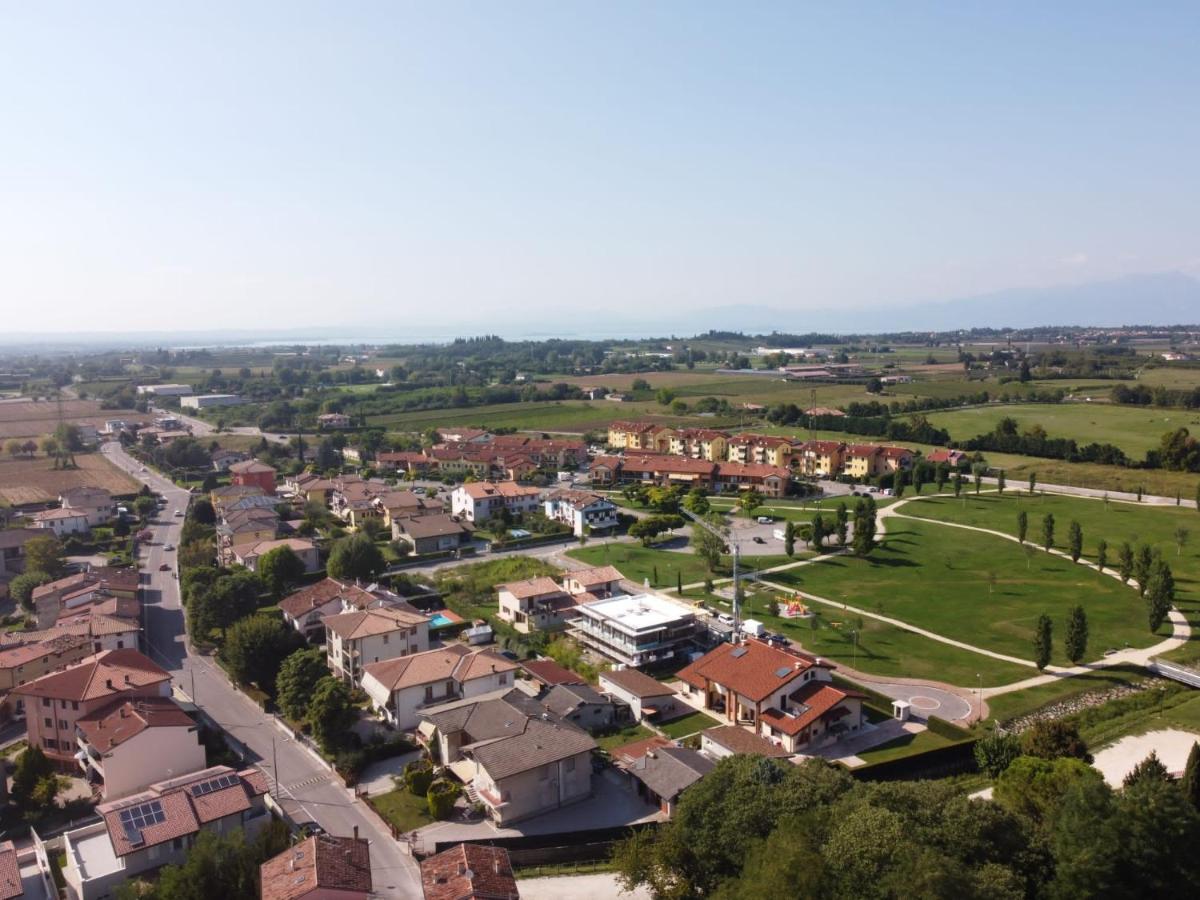 Casale Storico Enzo Villa Castelnuovo del Garda Exterior photo